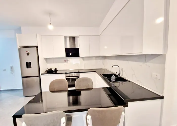 Sea And Sun * Vlorë